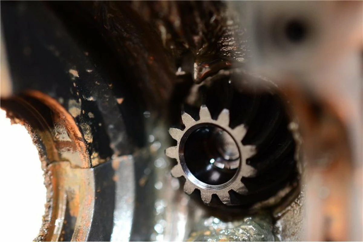 GPM Racing STXM1200F-BK | GPM X-Maxx Front Spiral Cut Hardened Steel 42T/13T Differential Gear Set - Image 4